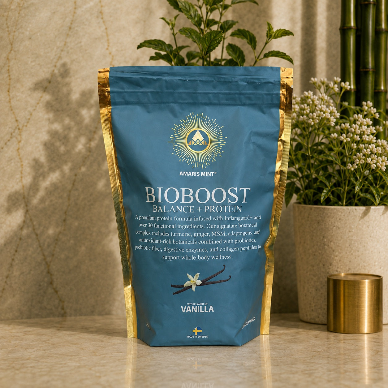 Amaris Mint BioBoost Balance + Protein Vanilla pouch in a Scandinavian botanical setting.